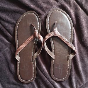 Cute brown flip flops